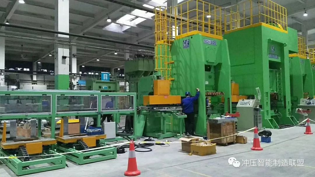 沖壓成型工藝特點及分類(圖14)